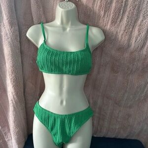Cupshe Vibrant Green Bikini Set